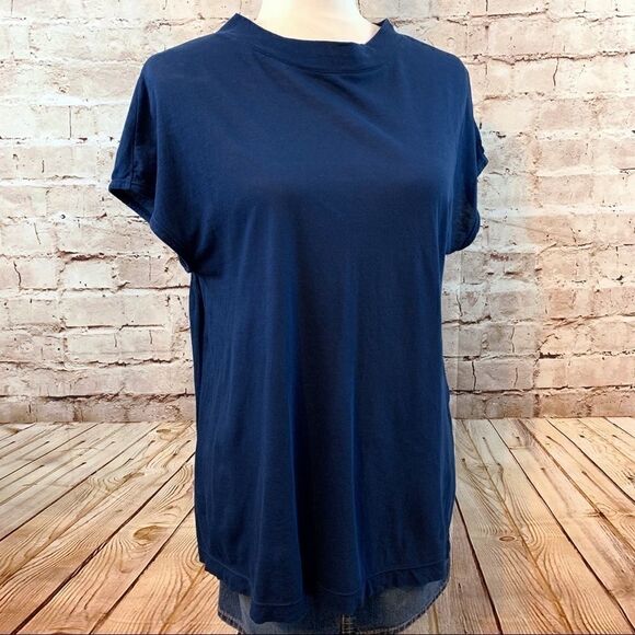 Lou & Grey side slit Pleated top - Picture 1 of 5